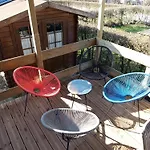 Mobil-home Renove Confort, Terrasse Couverte, Climatisation, Arrivee Autonome Camping *