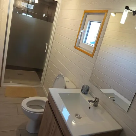 Camping Magnifique Mobil Avec Terrasse Couverte Fourmies