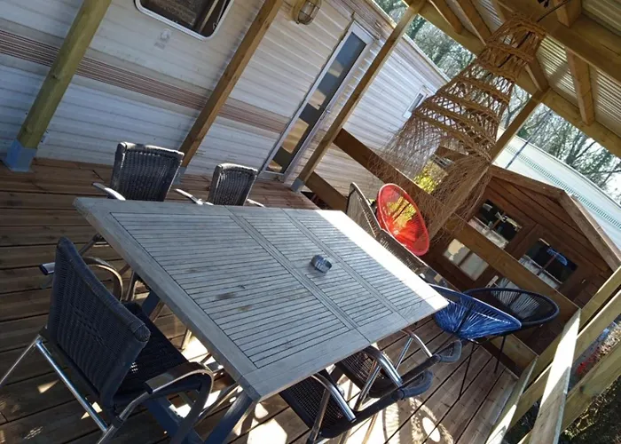 Mobil-home Renove Confort, Terrasse Couverte, Climatisation, Arrivee Autonome Campsite